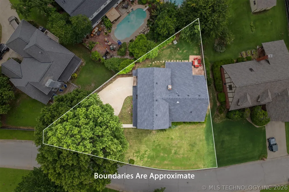 8722 E 74th Place Tulsa, OK 74133