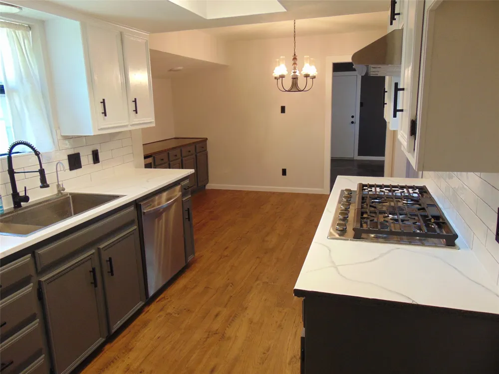 9 Whispering Lane Hickory Creek, TX 75065