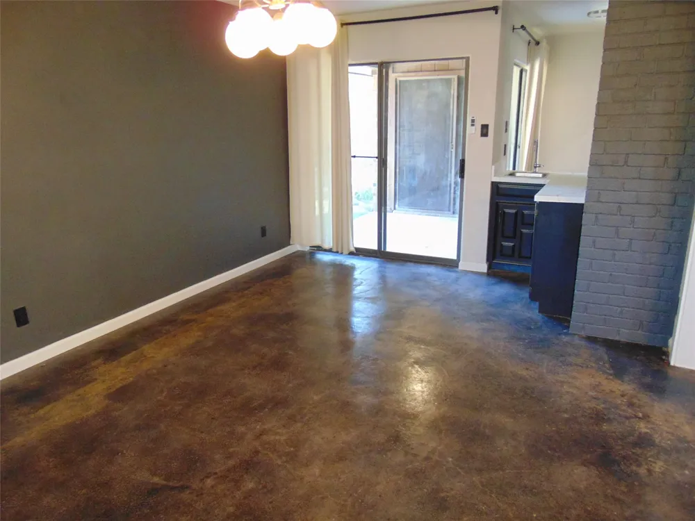 9 Whispering Lane Hickory Creek, TX 75065