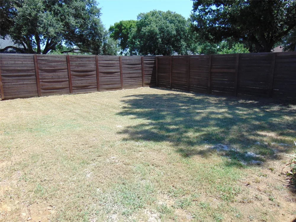 9 Whispering Lane Hickory Creek, TX 75065