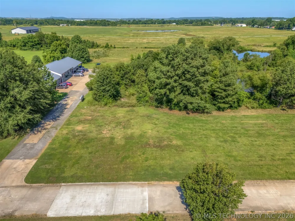 3 Orchard Parkway Muskogee, OK 74403