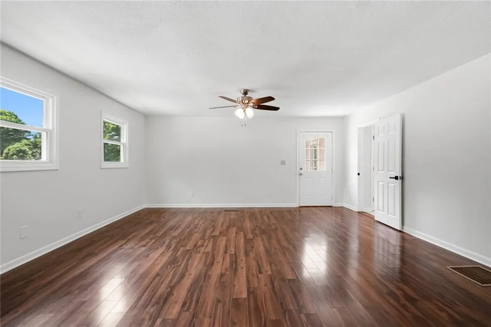 110 Point View Court Tyrone, GA 30290
