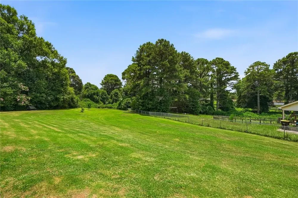 110 Point View Court Tyrone, GA 30290