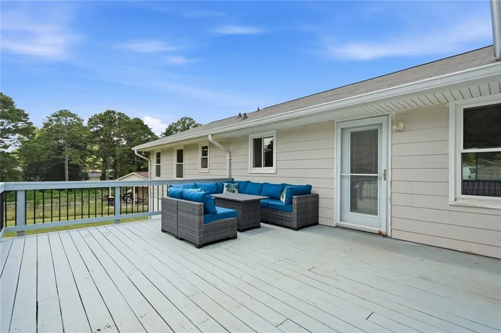 110 Point View Court Tyrone, GA 30290