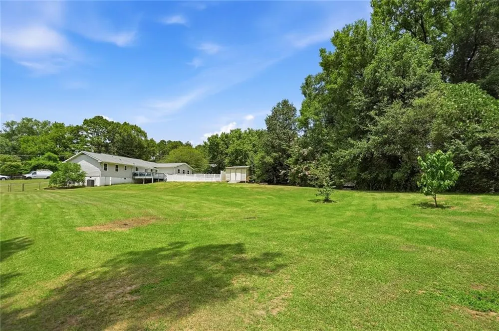 110 Point View Court Tyrone, GA 30290