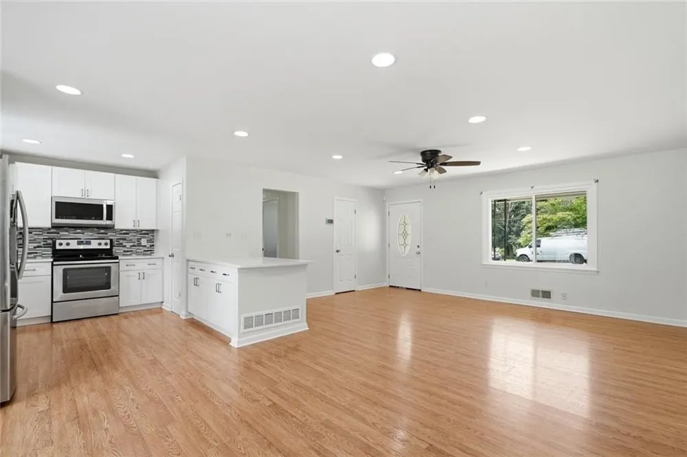 110 Point View Court Tyrone, GA 30290