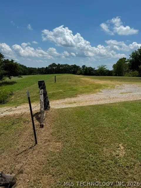 929 Hoover Road Durant, OK 74701