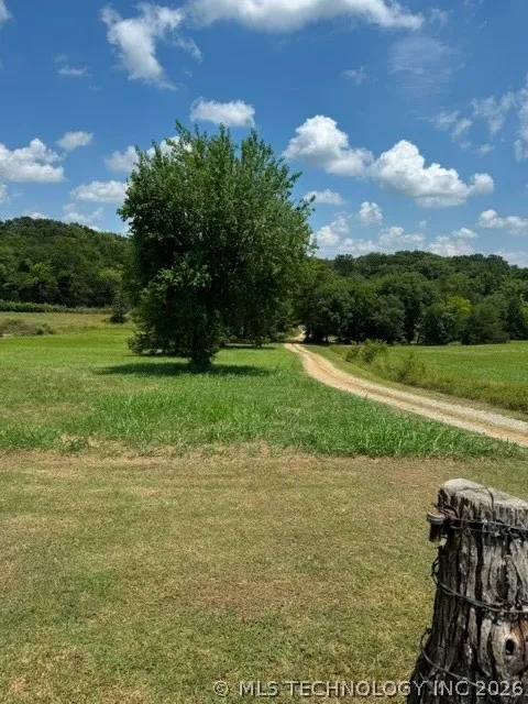 929 Hoover Road Durant, OK 74701