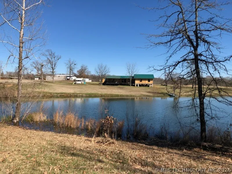 929 Hoover Road Durant, OK 74701