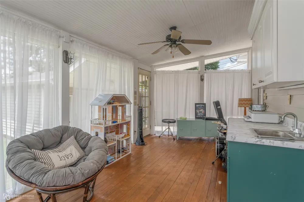 639 Ratcliff Shreveport, LA 71104