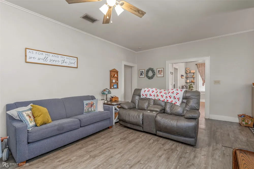 639 Ratcliff Shreveport, LA 71104