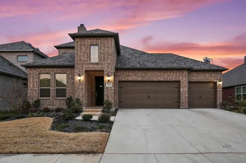 1316 Hudson Lane