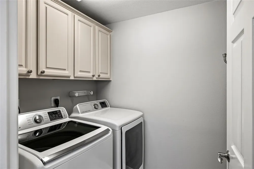 488 Mariners Drive Kemah, TX 77565