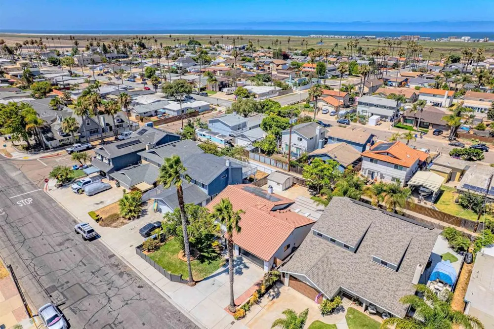 1250 Connecticut St Imperial Beach, CA 91932