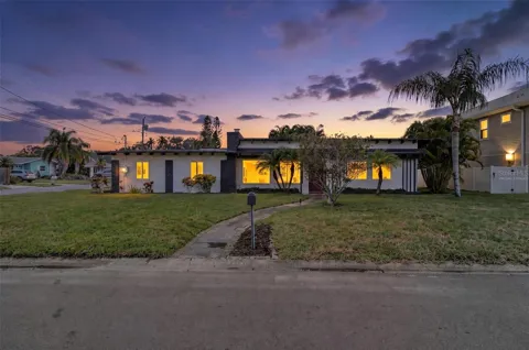 63 PALM BOULEVARD