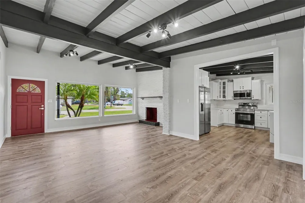63 PALM BOULEVARD Dunedin, FL 34698