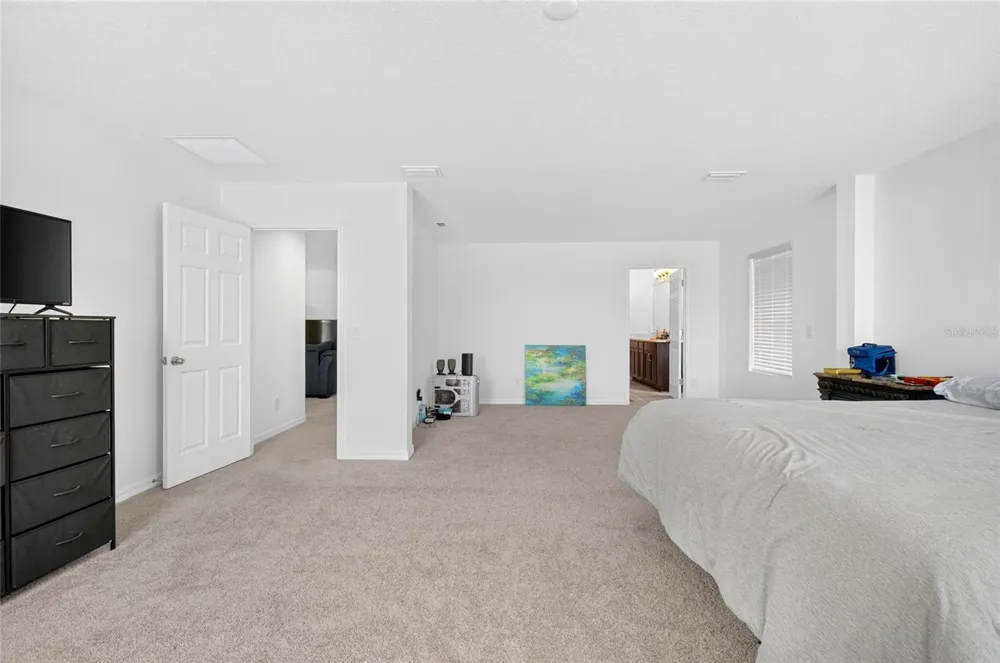 6809 SERPENT HAWK LANE Howey In The Hills, FL 34737
