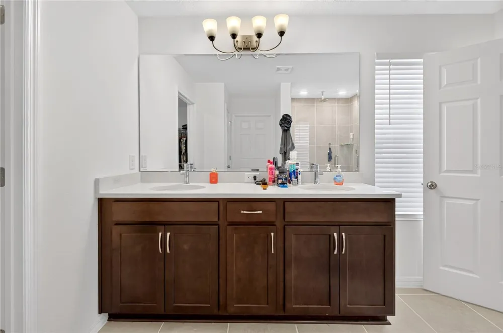 6809 SERPENT HAWK LANE Howey In The Hills, FL 34737