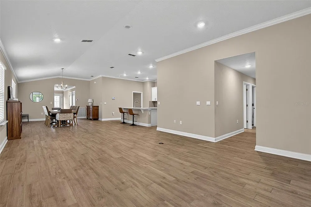 425 NARVAREZ AVENUE St Augustine, FL 32084