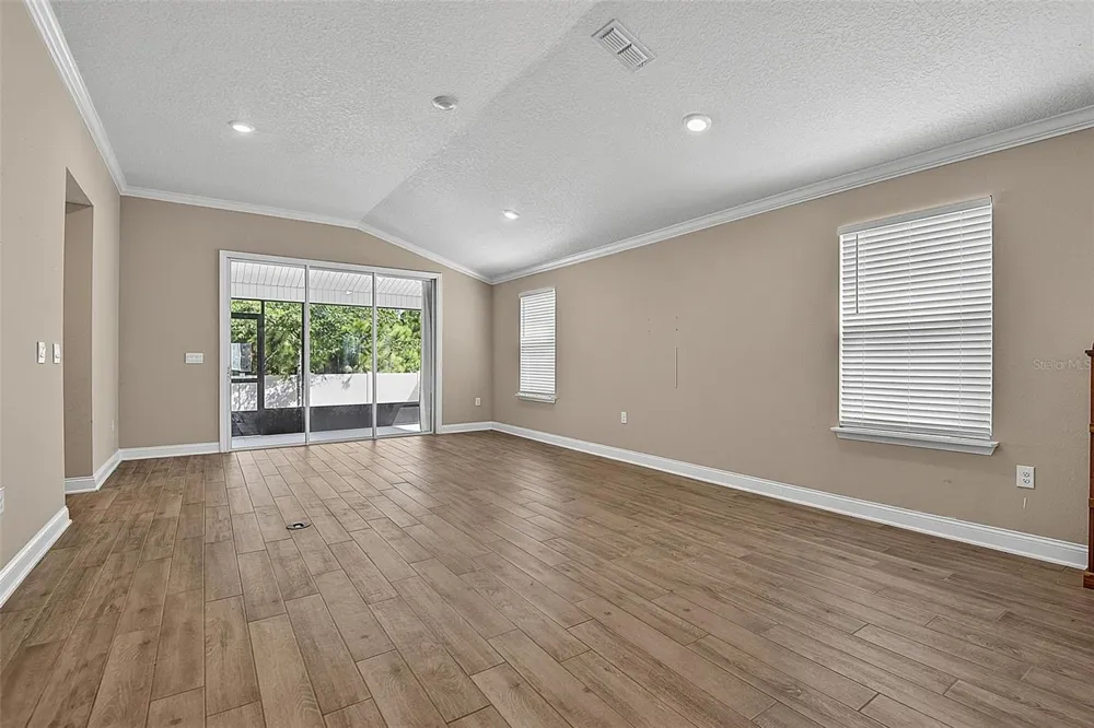 425 NARVAREZ AVENUE St Augustine, FL 32084