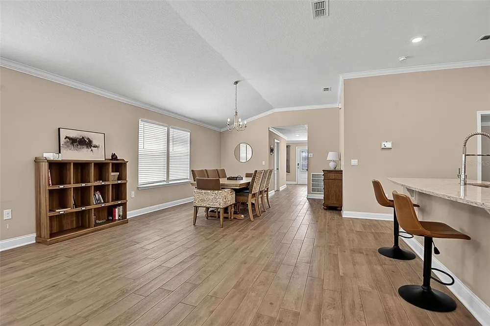 425 NARVAREZ AVENUE St Augustine, FL 32084