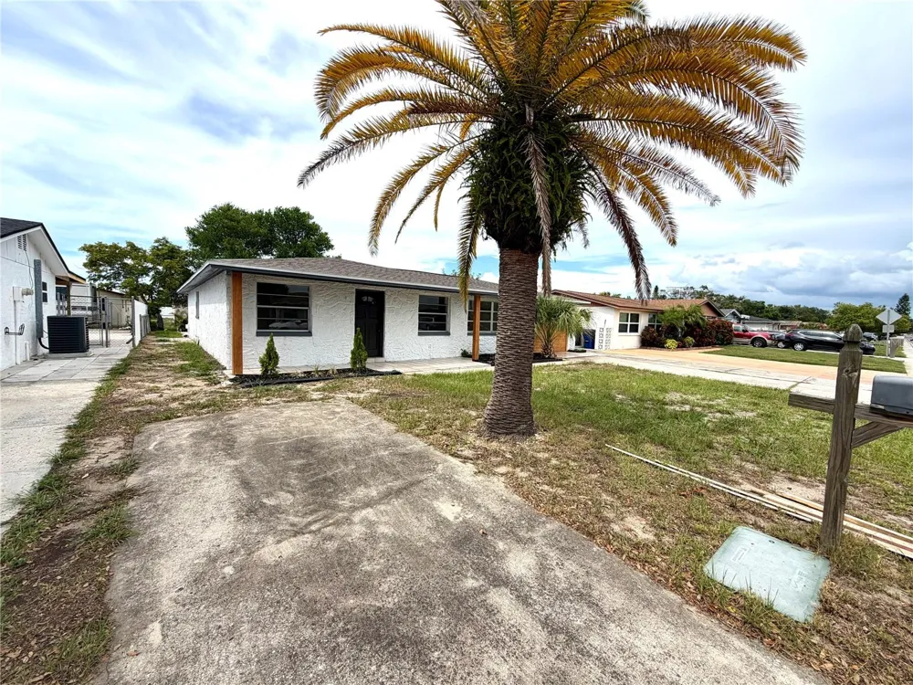 Address Not Shown Holiday, FL 34691