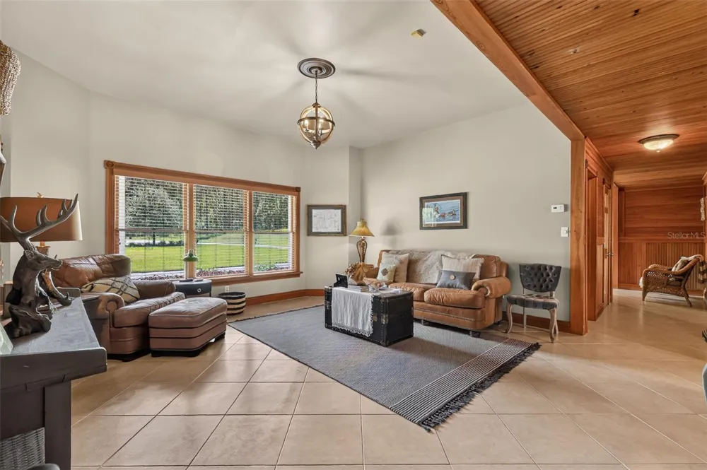 22625 LAKE SENECA ROAD Eustis, FL 32736