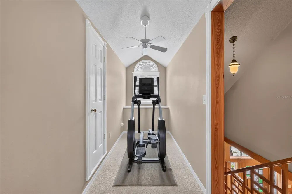 22625 LAKE SENECA ROAD Eustis, FL 32736
