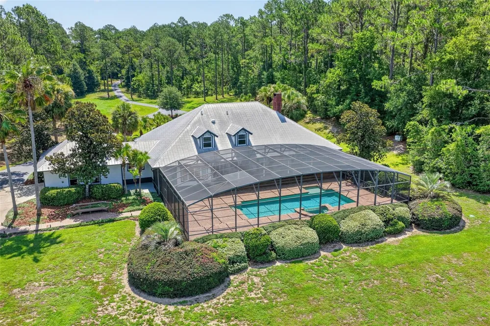 22625 LAKE SENECA ROAD Eustis, FL 32736