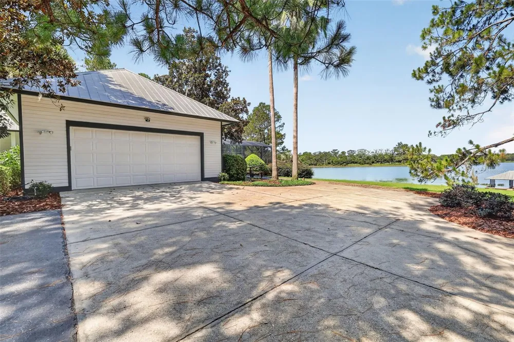 22625 LAKE SENECA ROAD Eustis, FL 32736