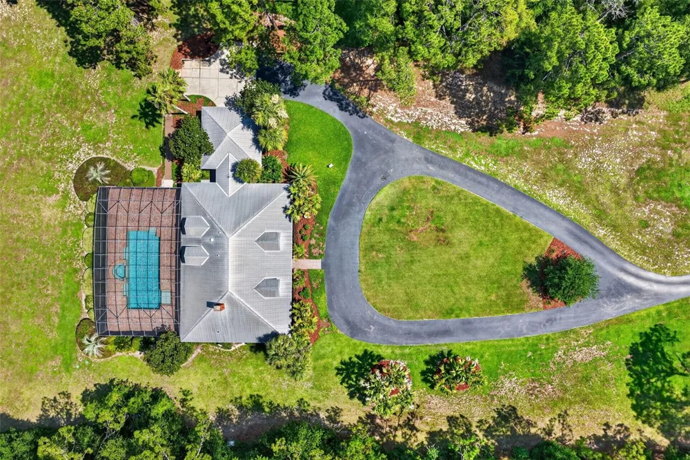 22625 LAKE SENECA ROAD Eustis, FL 32736