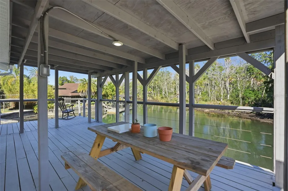 7266 TROPICAL DRIVE Weeki Wachee, FL 34607