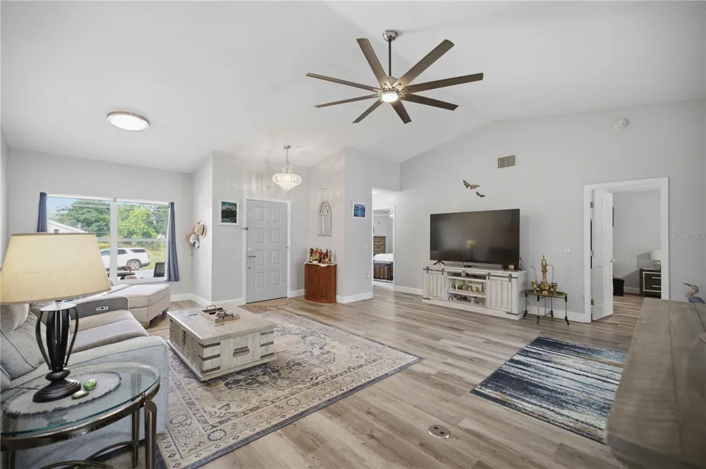 735 W STARJASMINE PLACE Beverly Hills, FL 34465