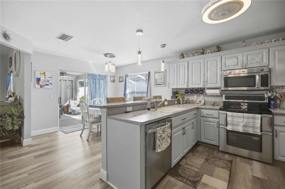 735 W STARJASMINE PLACE Beverly Hills, FL 34465