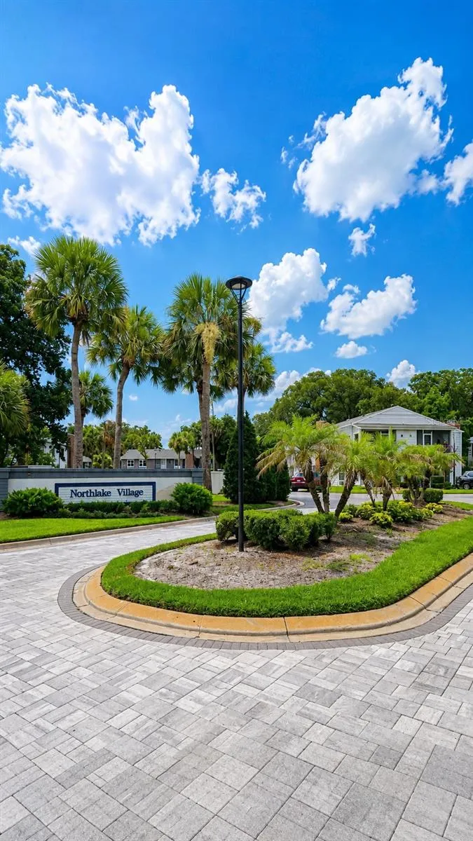 703 NORTHLAKE DRIVE #703 Sanford, FL 32773
