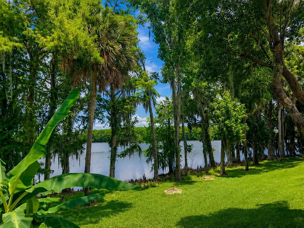 703 NORTHLAKE DRIVE #703 Sanford, FL 32773