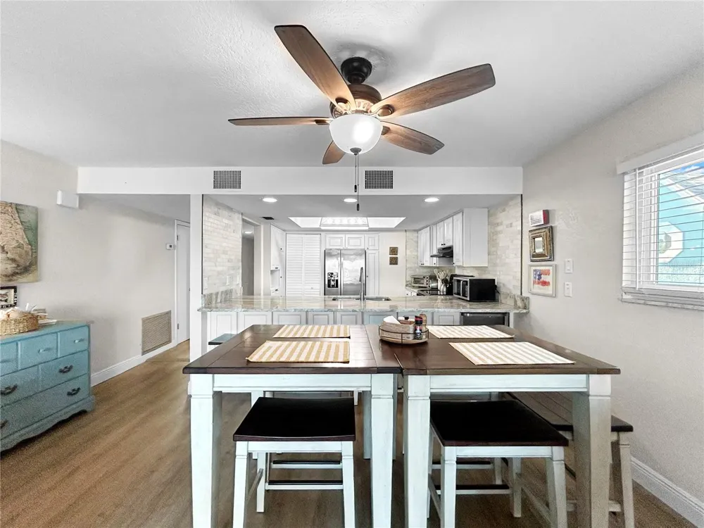 2505 BAY BOULEVARD #1 Indian Rocks Beach, FL 33785
