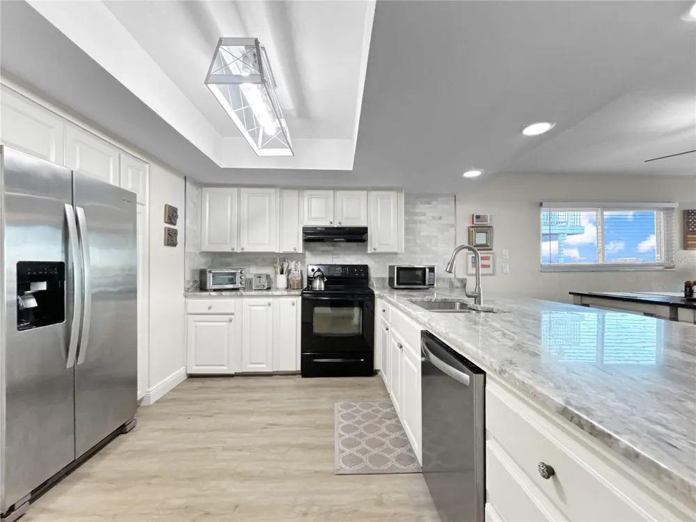 2505 BAY BOULEVARD #1 Indian Rocks Beach, FL 33785