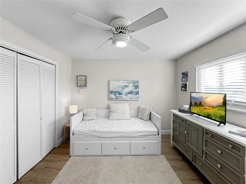 2505 BAY BOULEVARD #1 Indian Rocks Beach, FL 33785