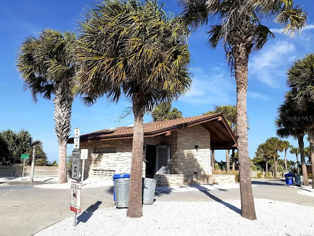 2505 BAY BOULEVARD #1 Indian Rocks Beach, FL 33785