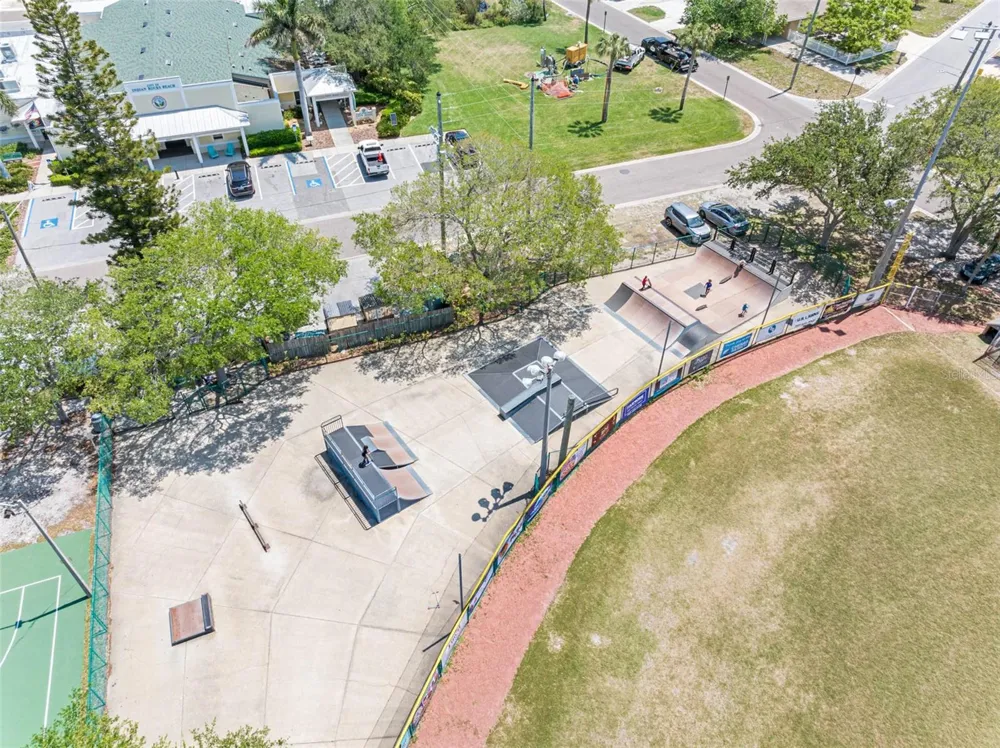 2505 BAY BOULEVARD #1 Indian Rocks Beach, FL 33785