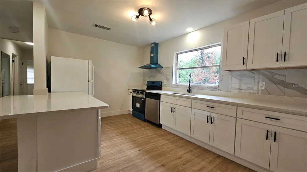 924 FERN AVENUE Cocoa, FL 32922