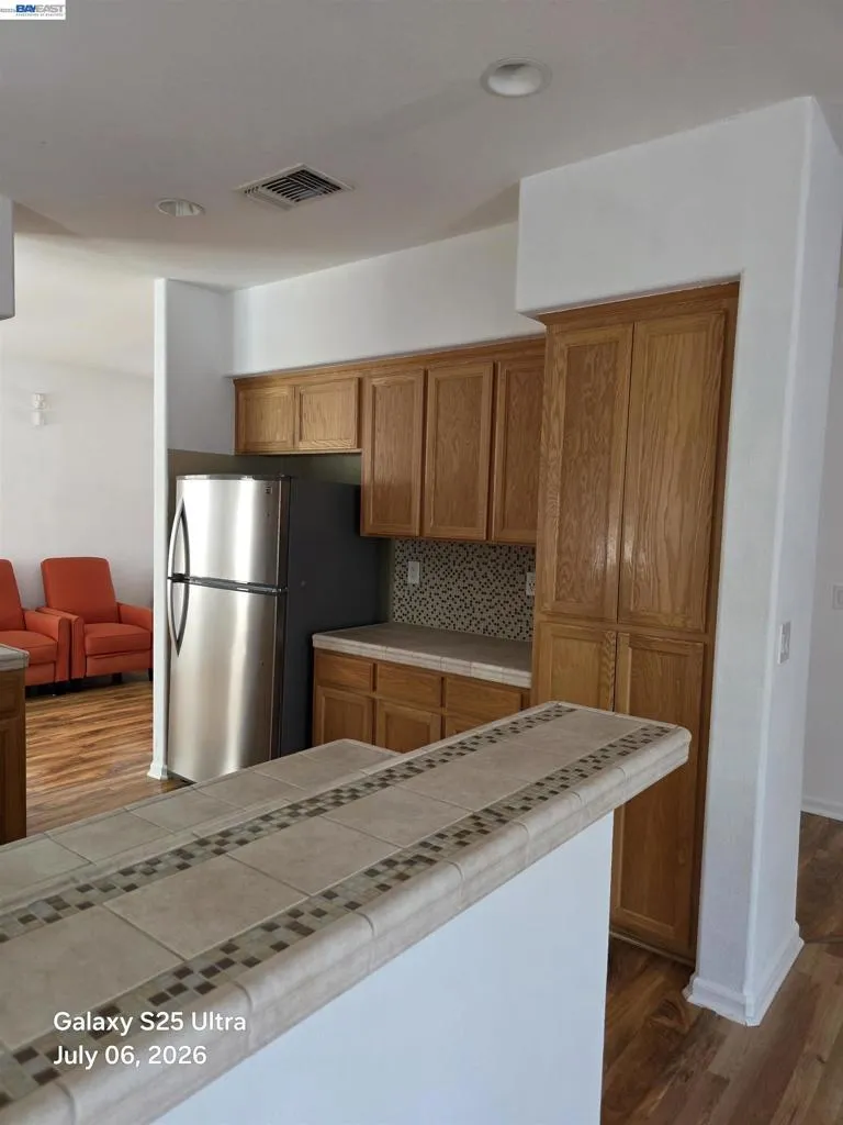 4341 Burr Court Tracy, CA 95377