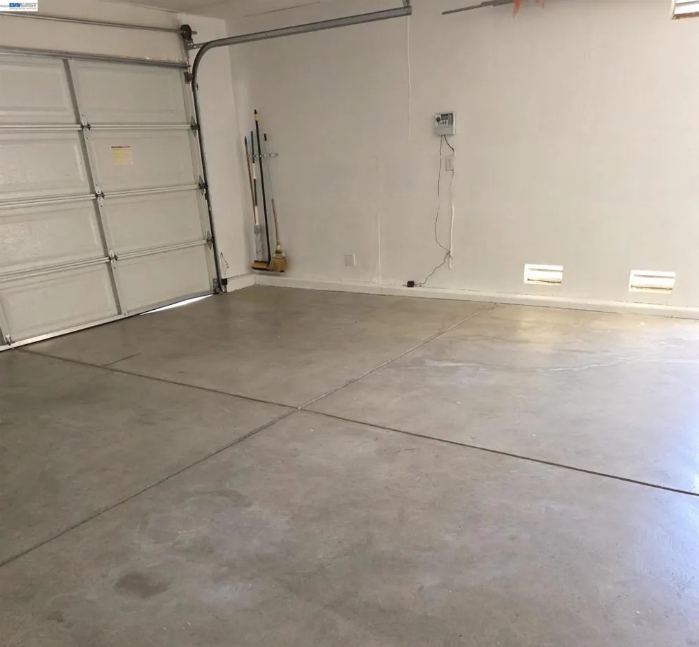 4341 Burr Court Tracy, CA 95377