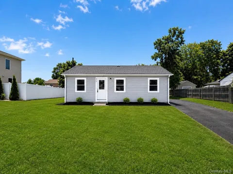 818 Meade Avenue