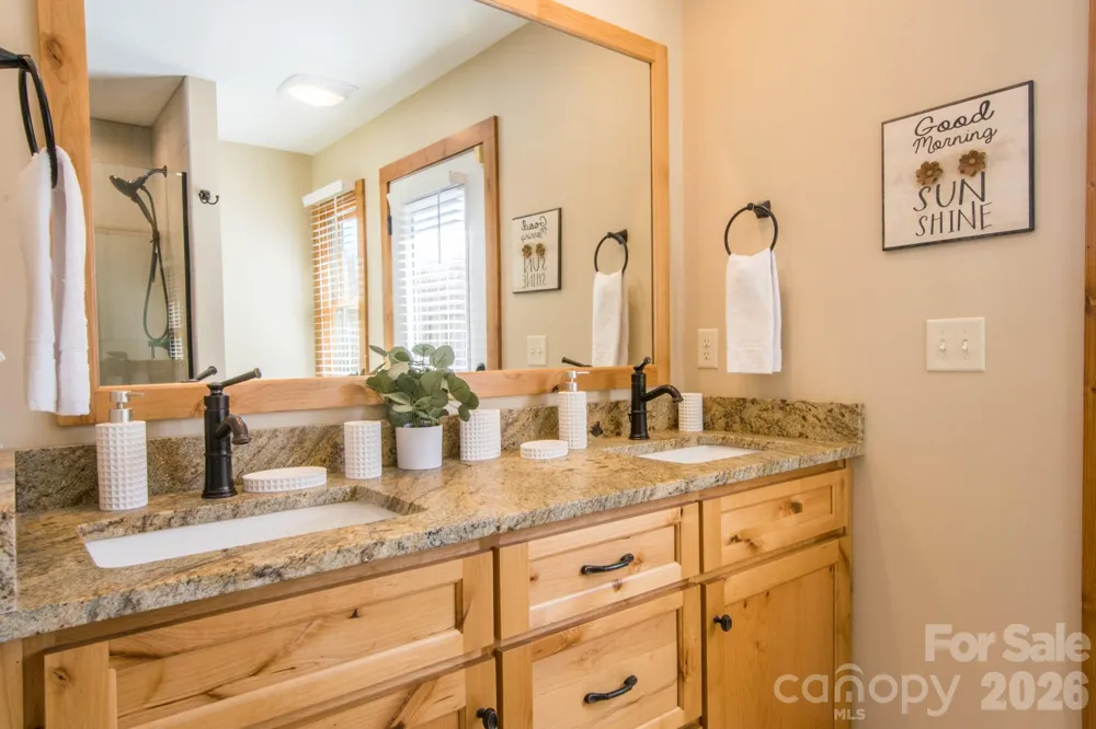 43 Evan Tyler Lane Horse Shoe, NC 28742