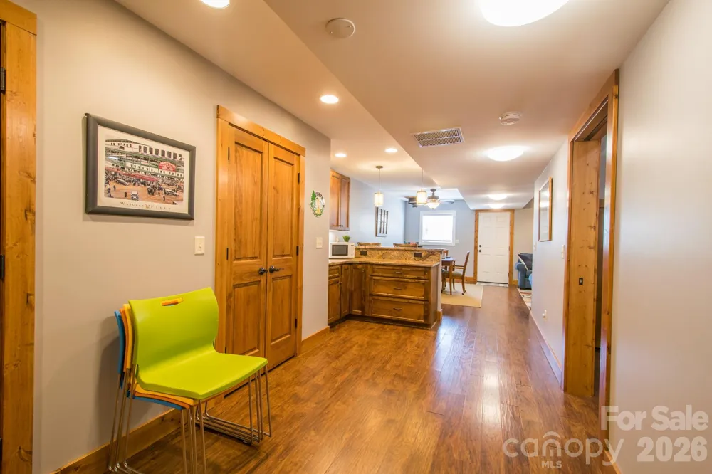 43 Evan Tyler Lane Horse Shoe, NC 28742