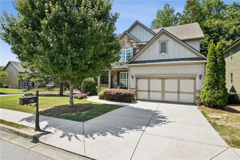 6904 Big Sky Drive Flowery Branch, GA 30542