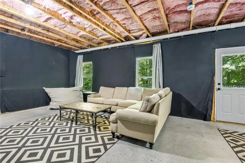 6904 Big Sky Drive Flowery Branch, GA 30542