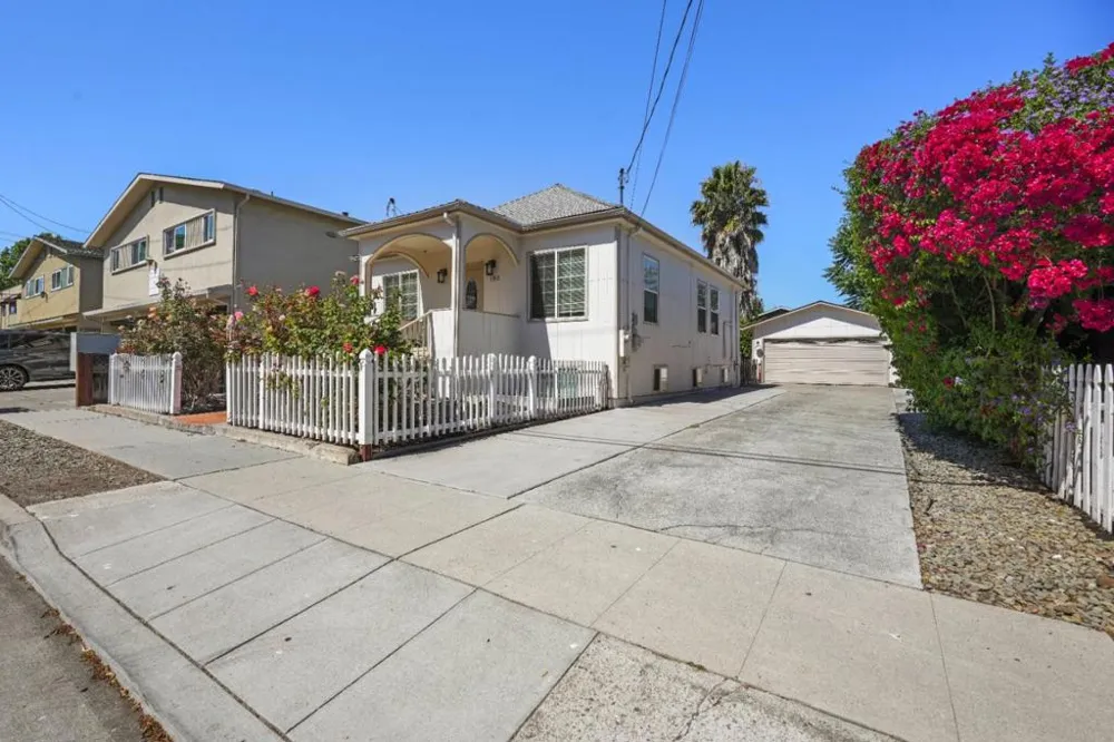183 Rainier Street San Jose, CA 95126